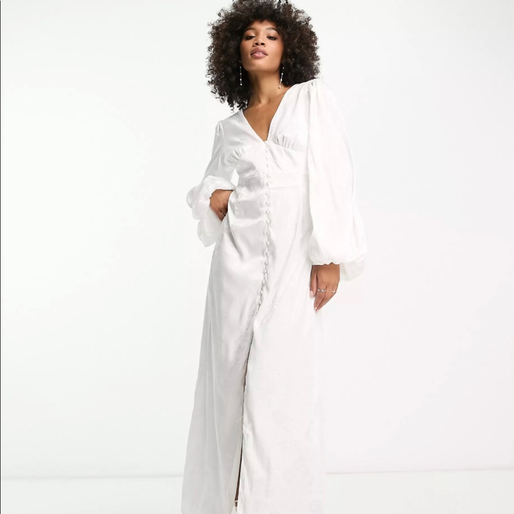 Vila Bridal jacquard button through maxi dress with balloon sleeves in white